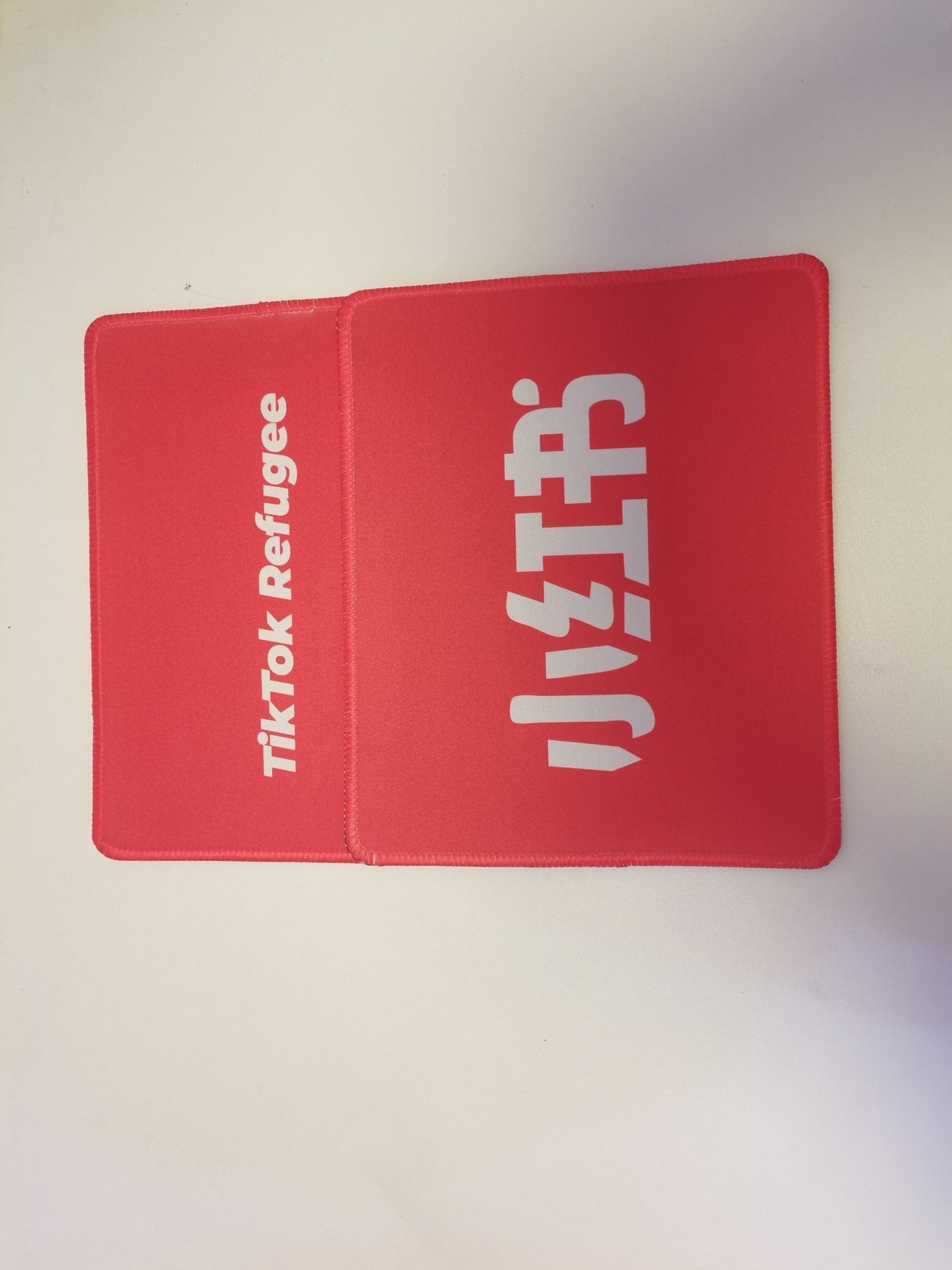 TikTok Refugee - Red Note App 小红书 Mousepad - Mousepad Warehouse