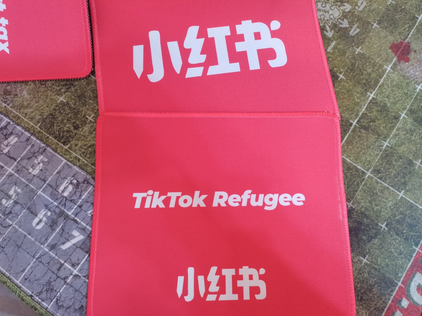 TikTok Refugee - Red Note App 小红书 Mousepad - Mousepad Warehouse
