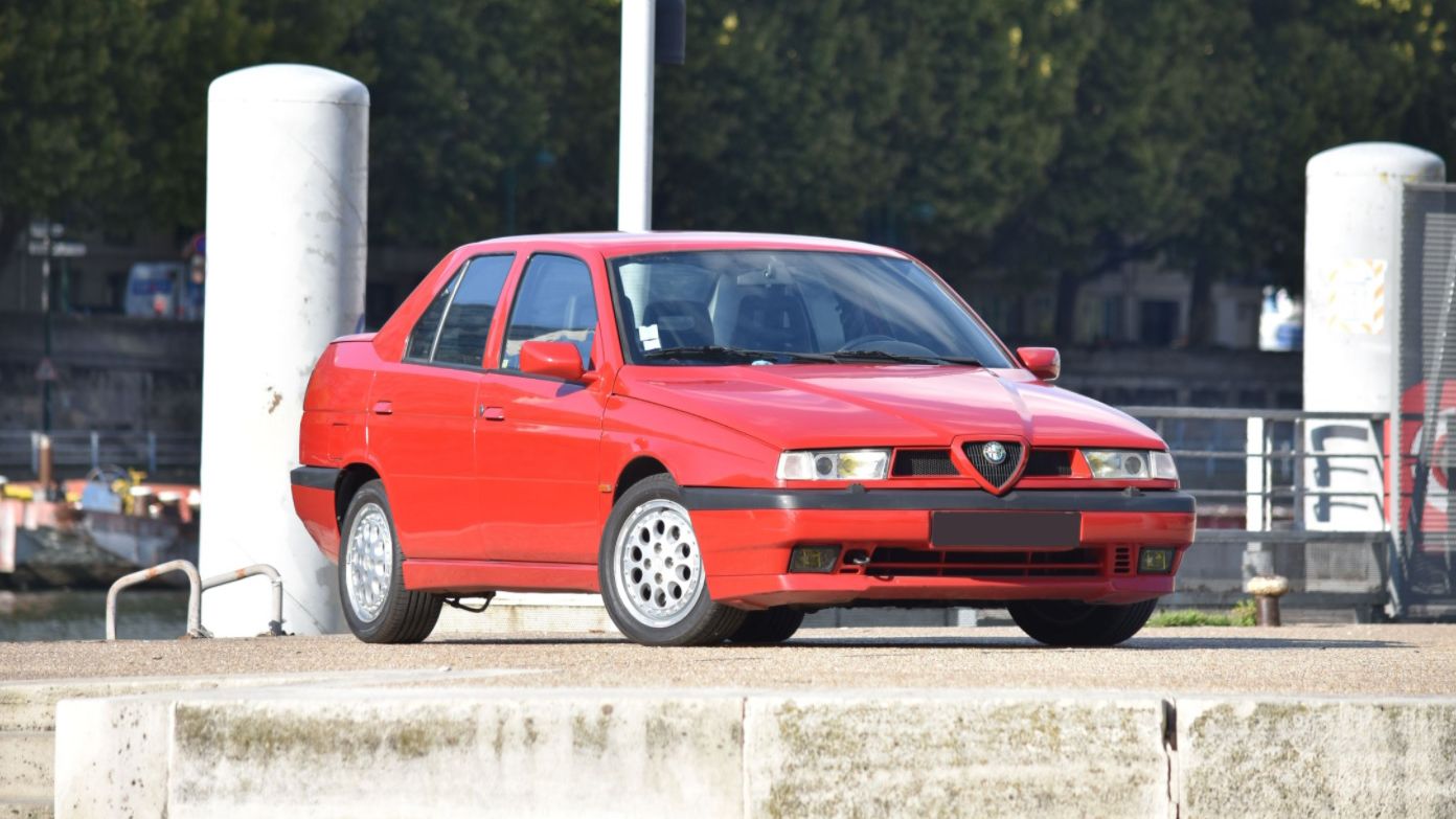 Alfa Romeo 155 Q4 V6 Mousepad