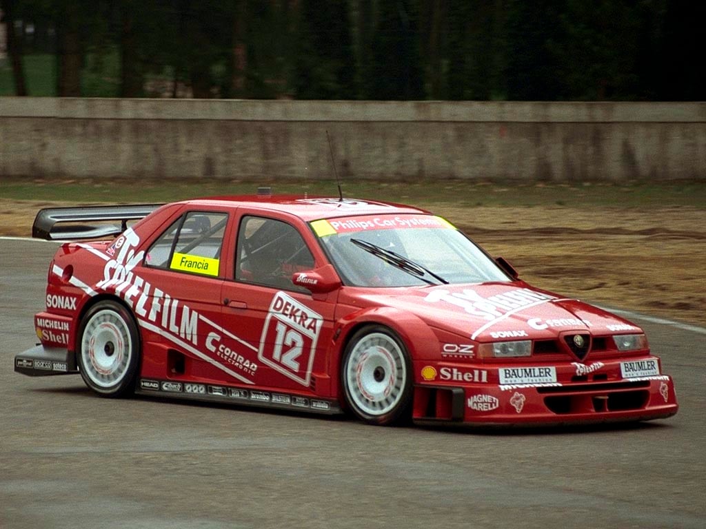 Alfa Romeo 155 Q4 V8 Mousepad