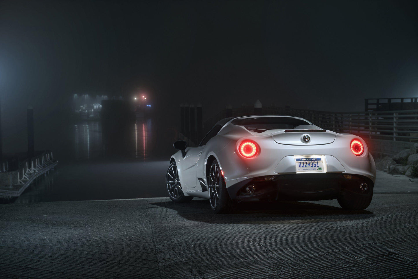 Alfa Romeo 4C V13 Mousepad