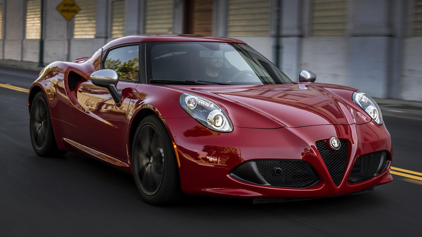 Alfa Romeo 4C V23 Mousepad