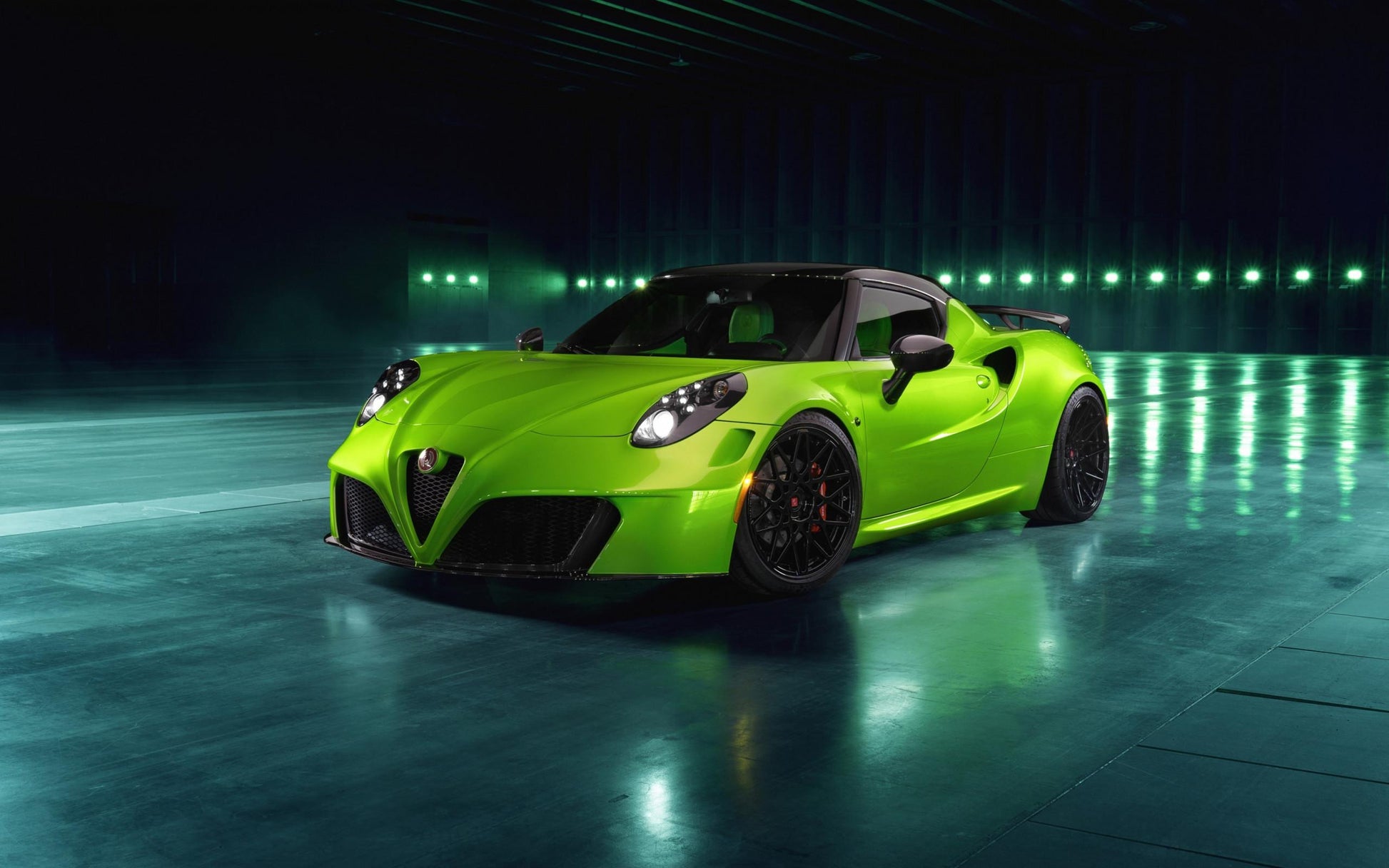 Alfa Romeo 4C V31 Mousepad