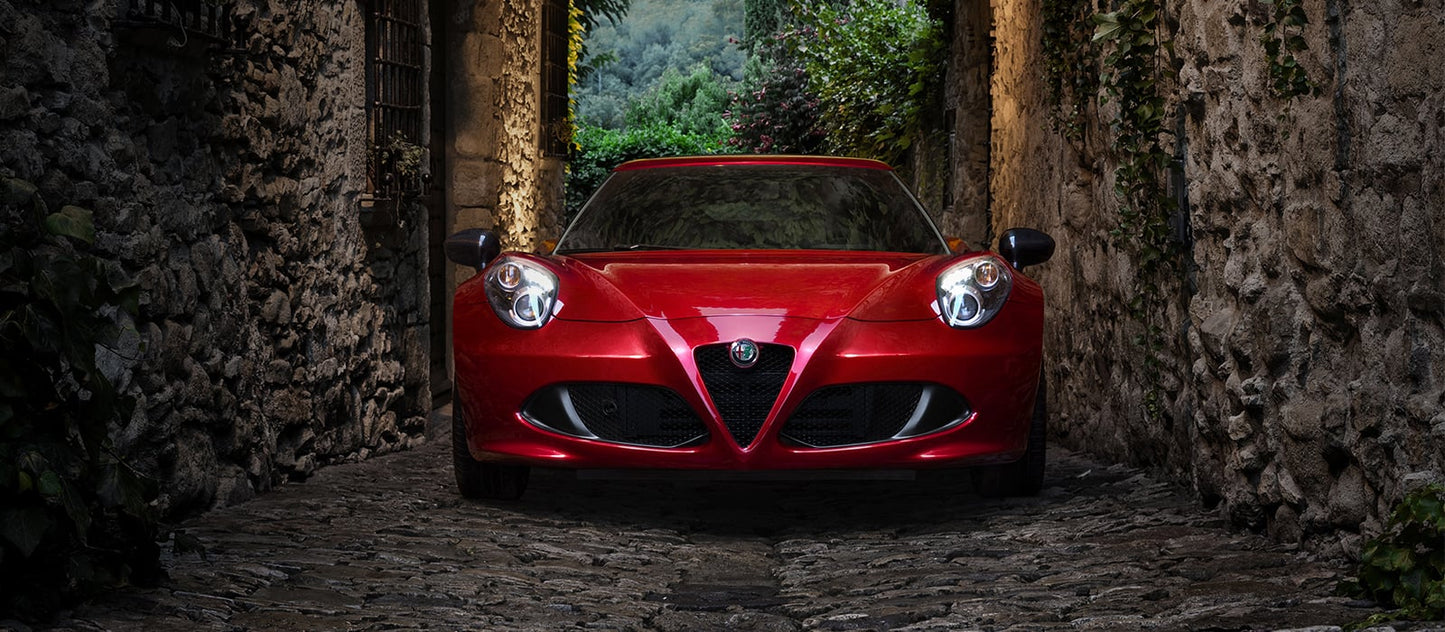 Alfa Romeo 4C V9 Mousepad