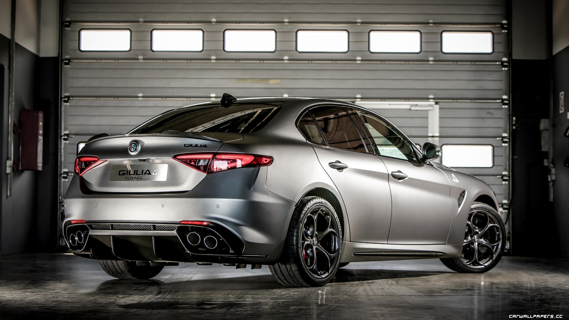 Alfa Romeo Giulia Quadrifoglio V13 Mousepad