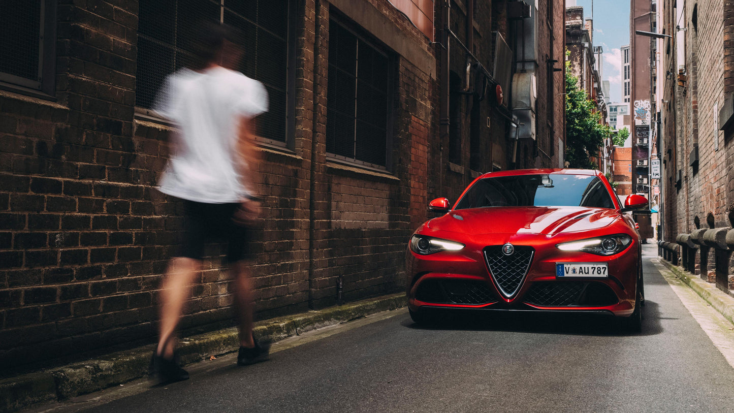 Alfa Romeo Giulia Quadrifoglio V1 Mousepad