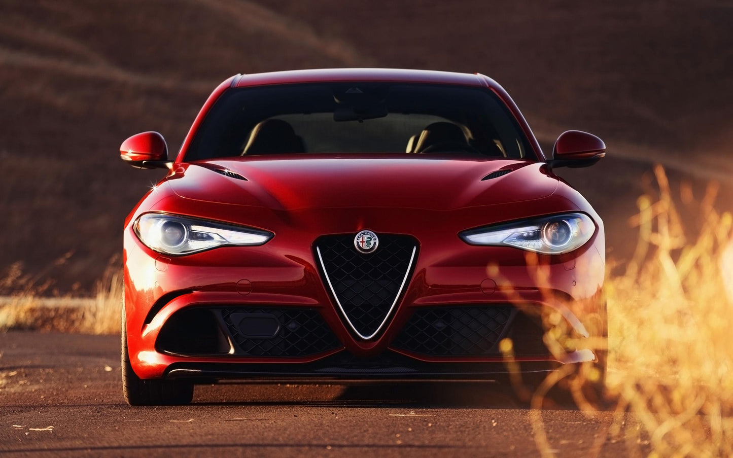 Alfa Romeo Giulia Quadrifoglio V27 Mousepad