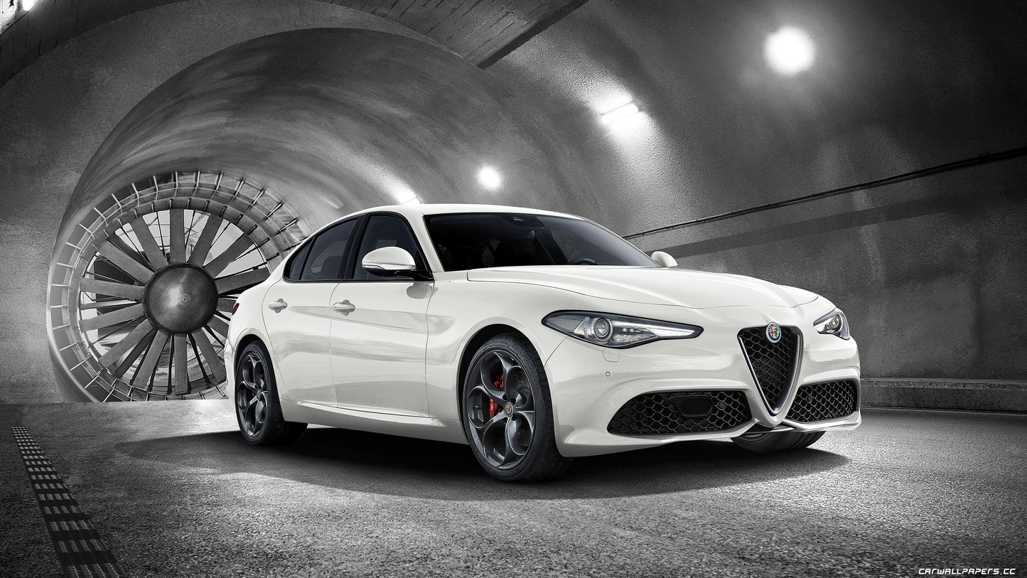 Alfa Romeo Giulia Quadrifoglio V37 Mousepad