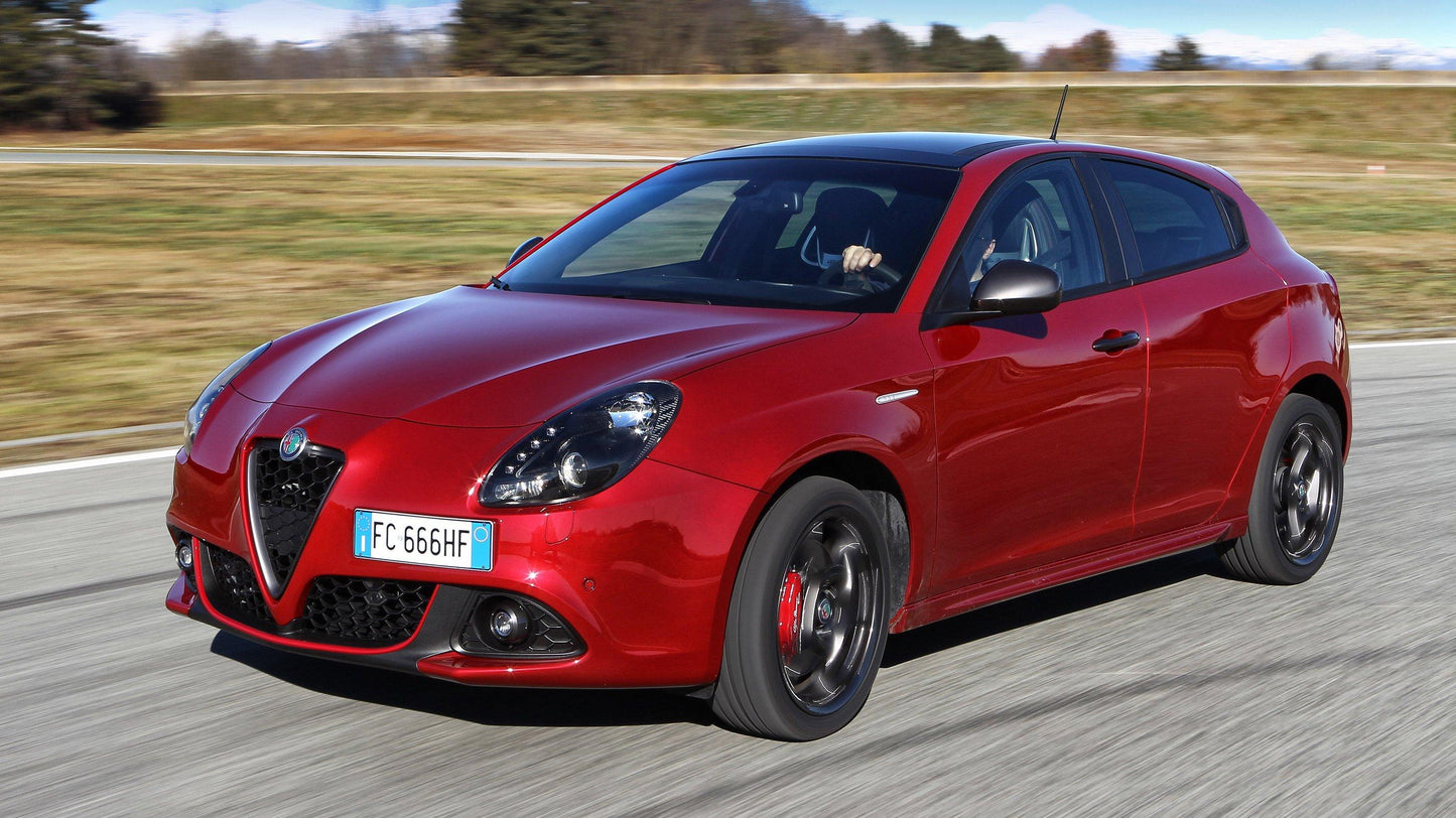 Alfa Romeo Giulietta V37 Mousepad