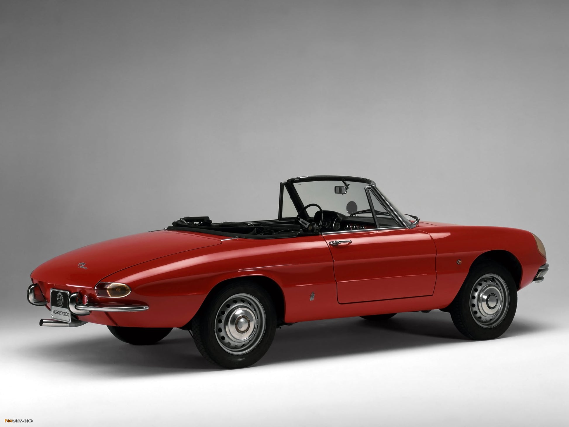 Alfa Romeo Spider V12 Mousepad