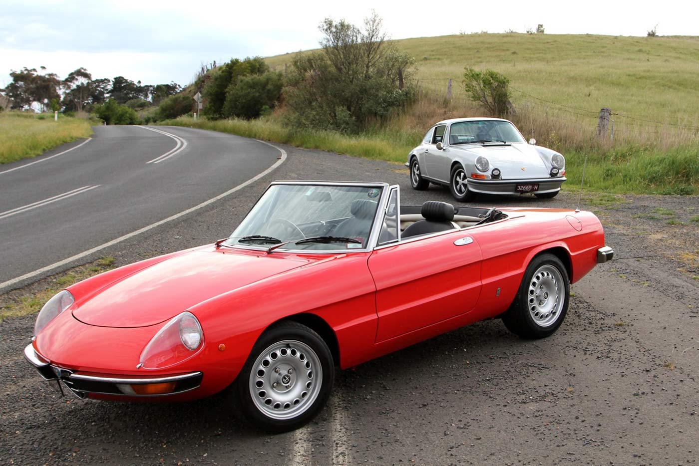 Alfa Romeo Spider V18 Mousepad