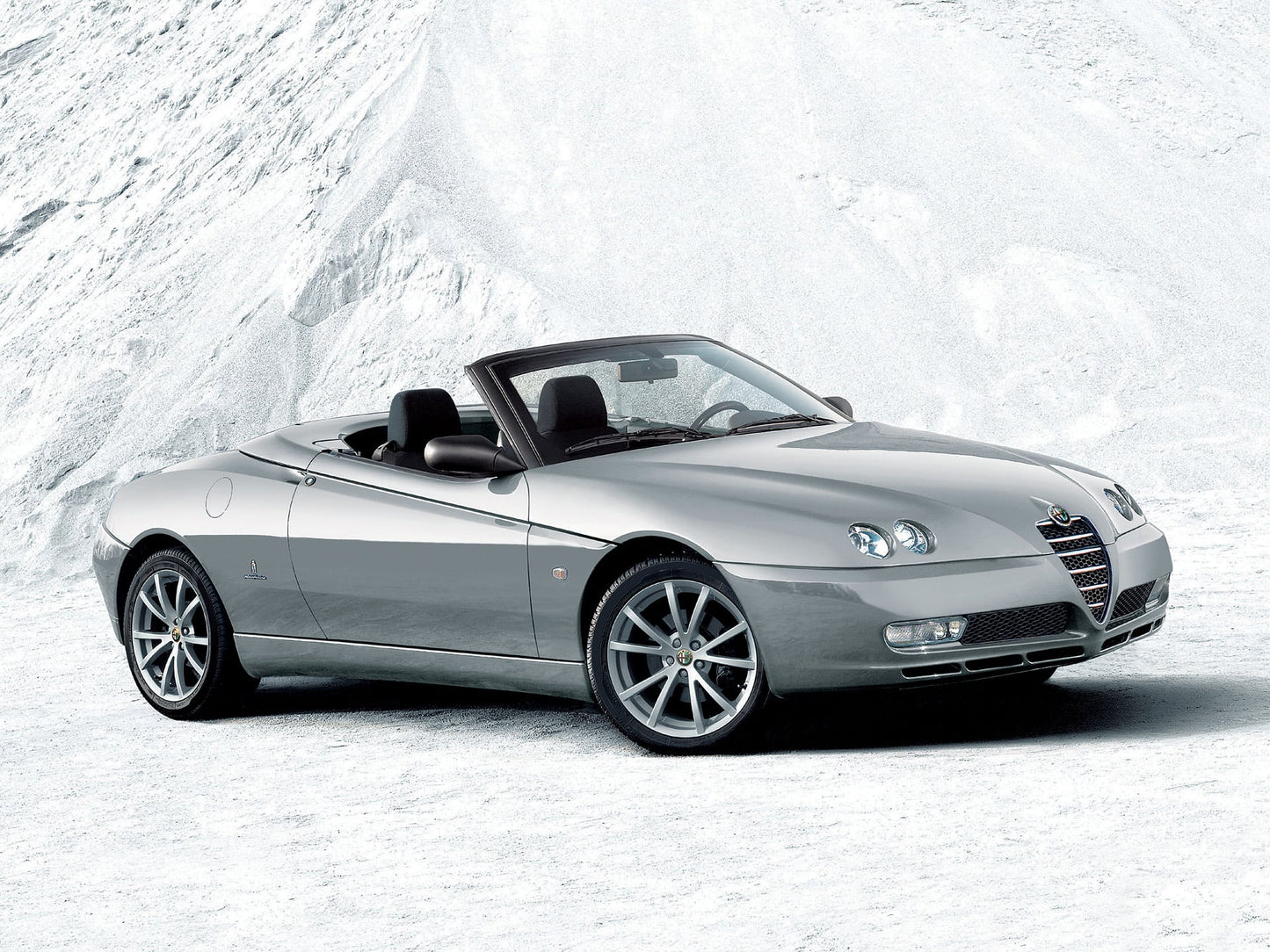 Alfa Romeo Spider V21 Mousepad