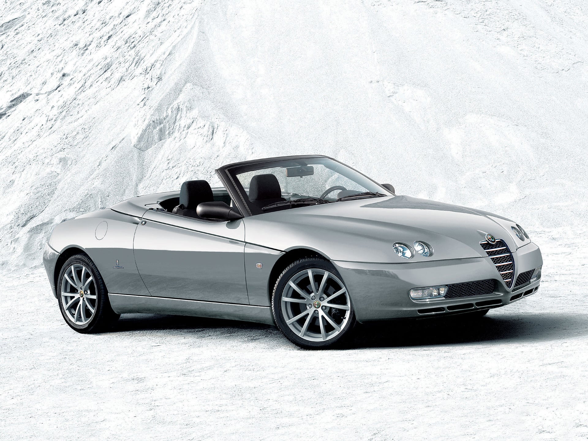 Alfa Romeo Spider V21 Mousepad