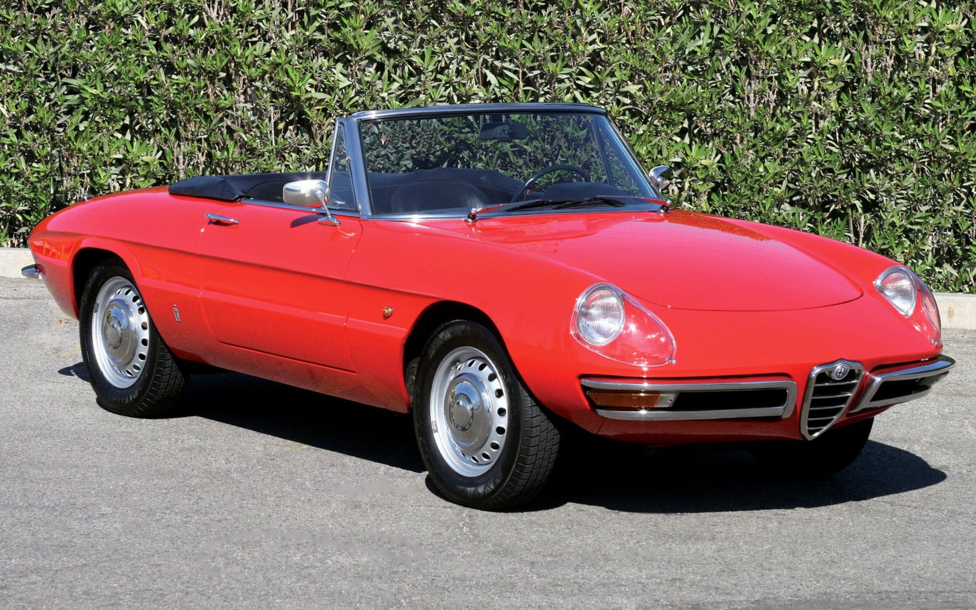 Alfa Romeo Spider V32 Mousepad
