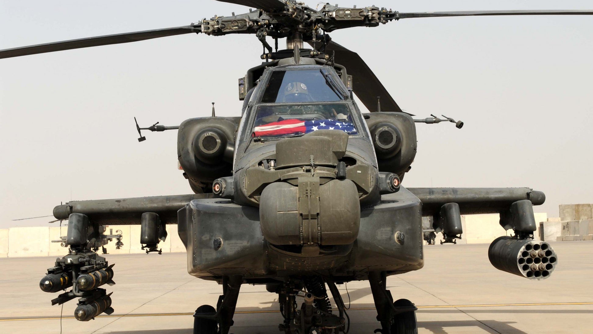 Apache Helicopter V6 Mousepad Deskmat