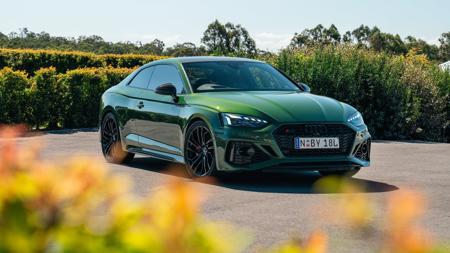 Audi V40