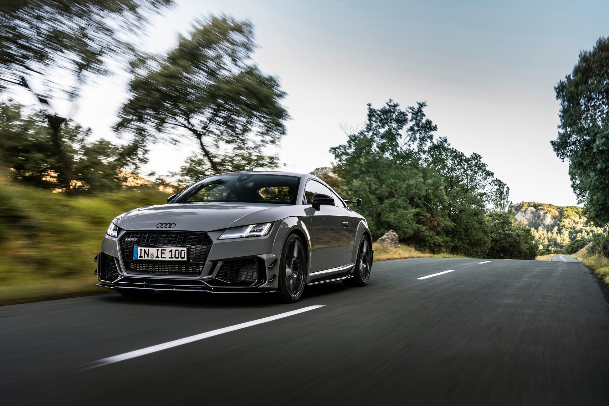 Audi V42