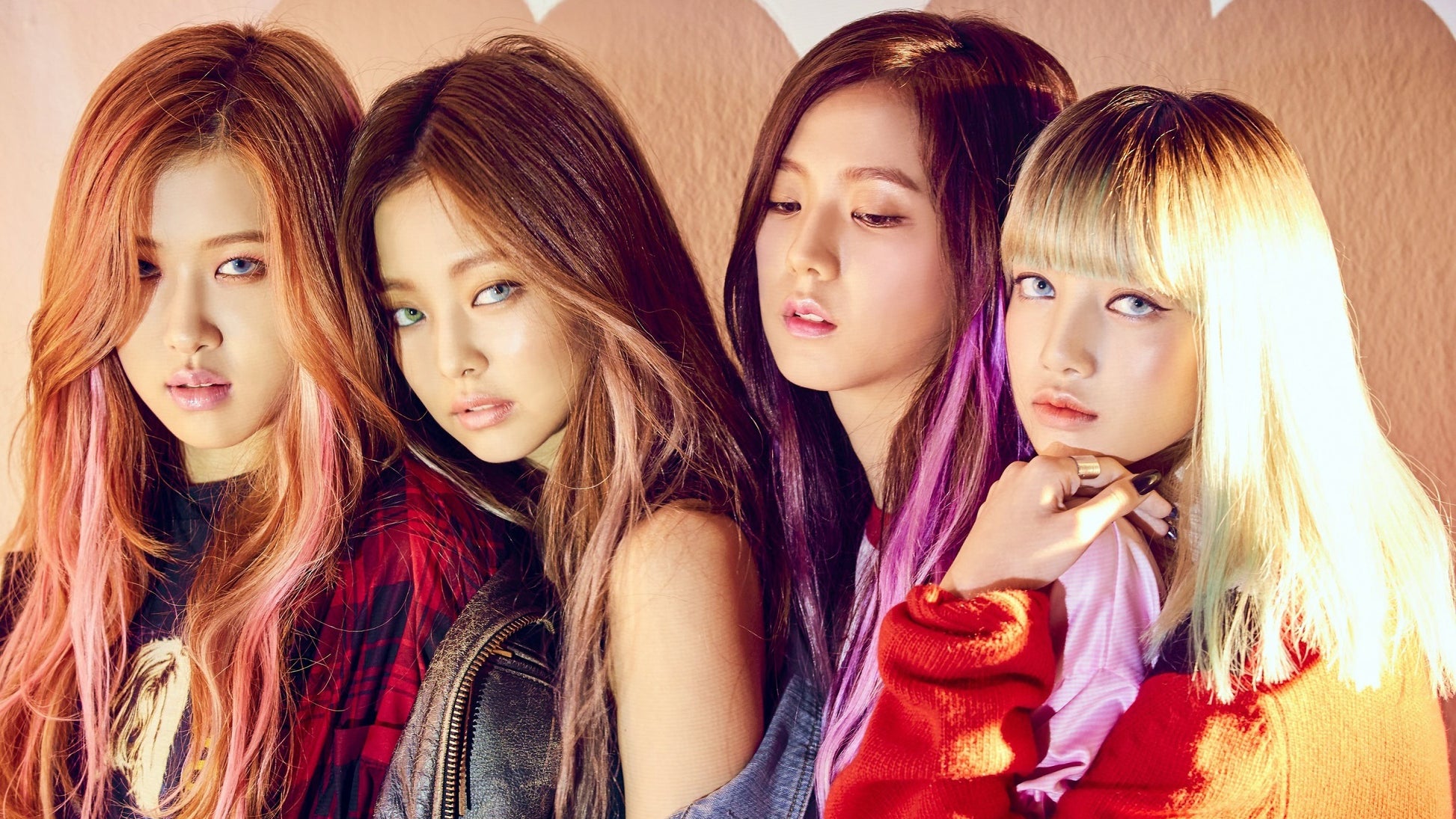 BLACKPINK V18 Mousepad