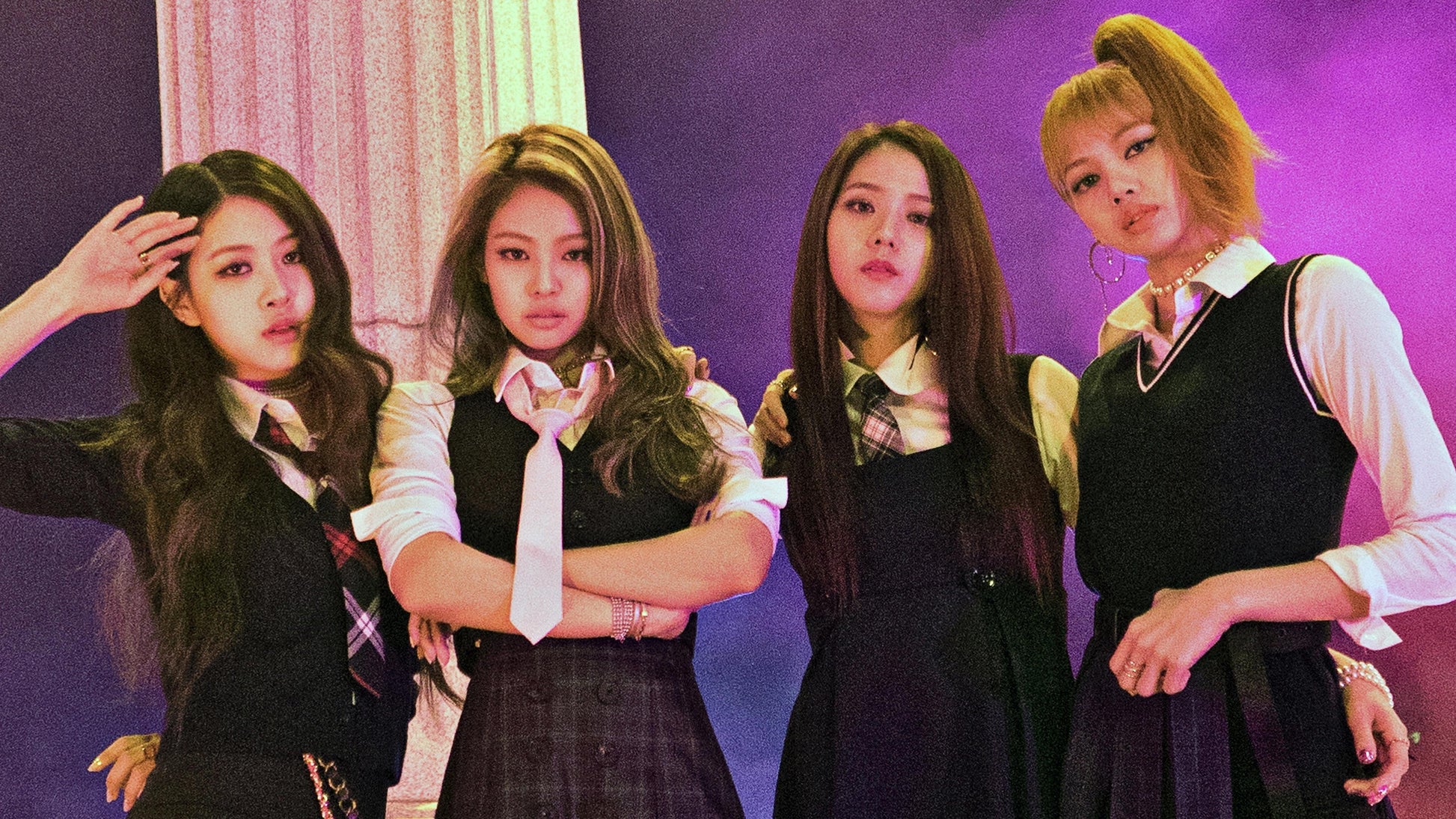 BLACKPINK V20 Mousepad