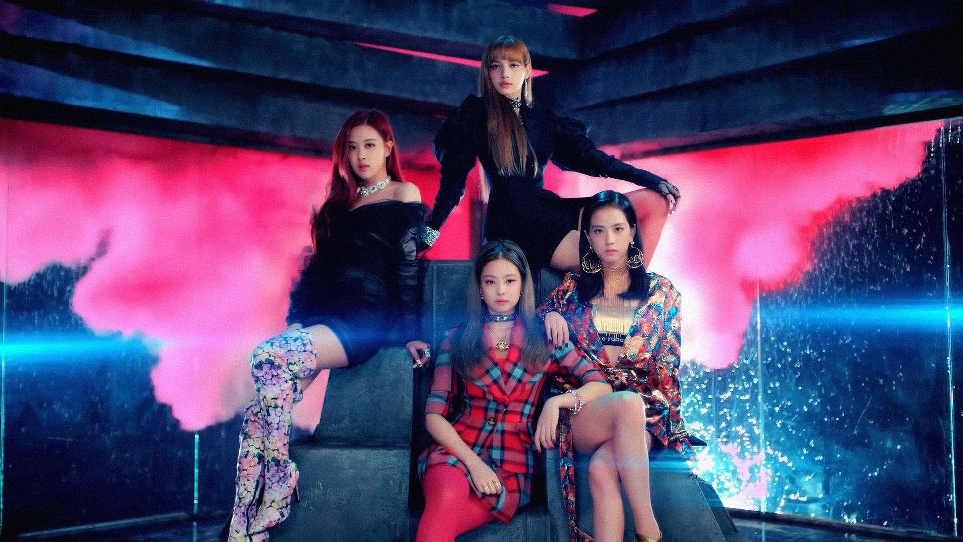 BLACKPINK V22 Mousepad