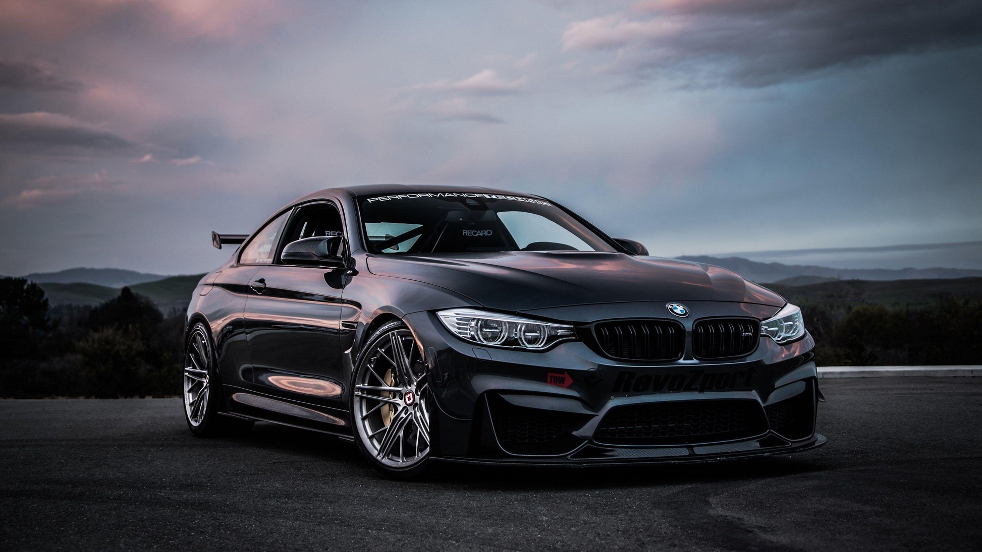 BMW M4 V22 Mousepad