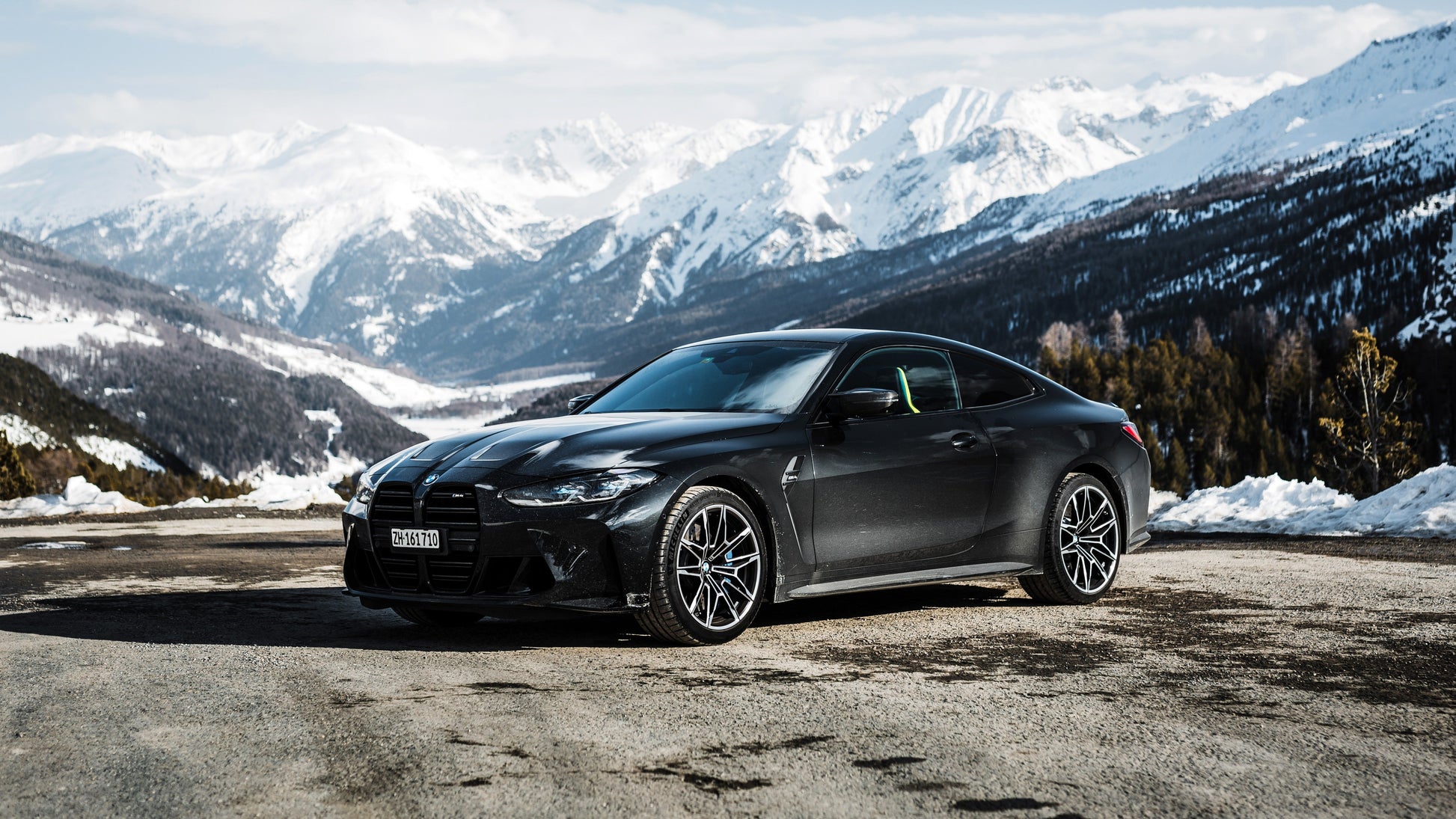 BMW M4 V35 Mousepad