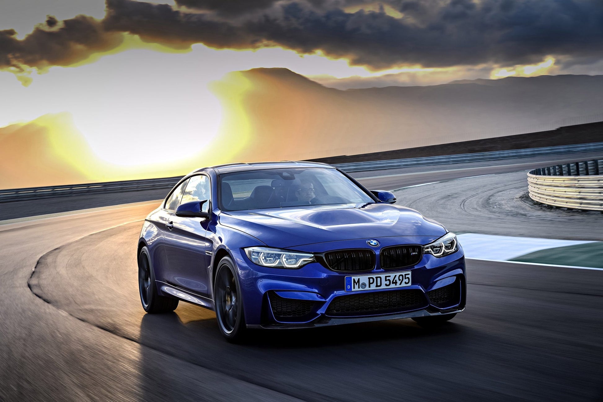 BMW M4 V9 Mousepad
