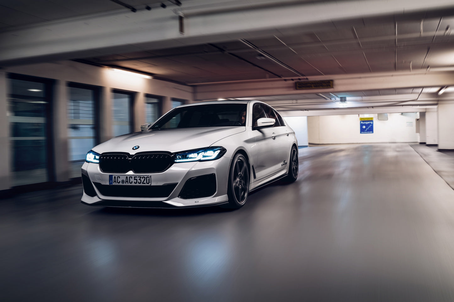 BMW M5 V10 Mousepad