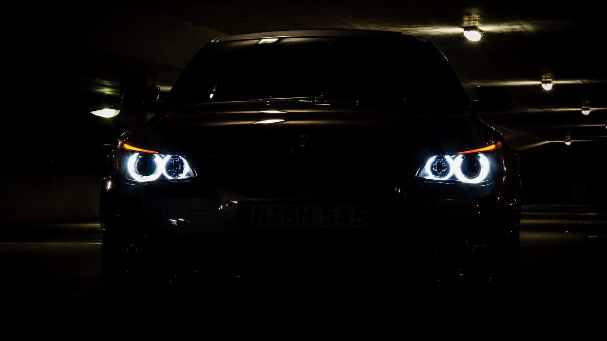 BMW M5 V22 Mousepad