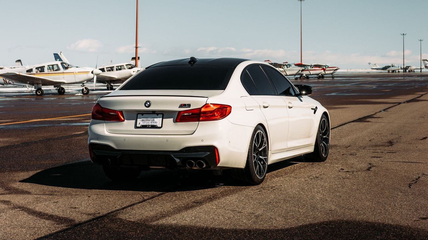 BMW M5 V28 Mousepad