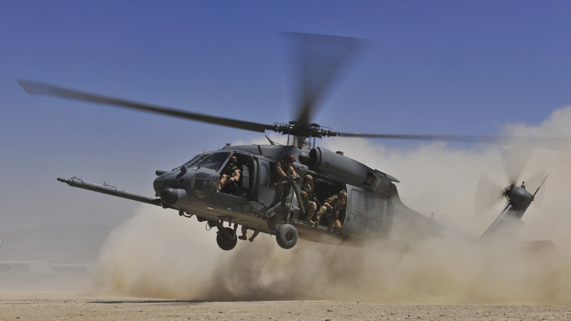 Black Hawk Helicopter V20 Mousepad Deskmat