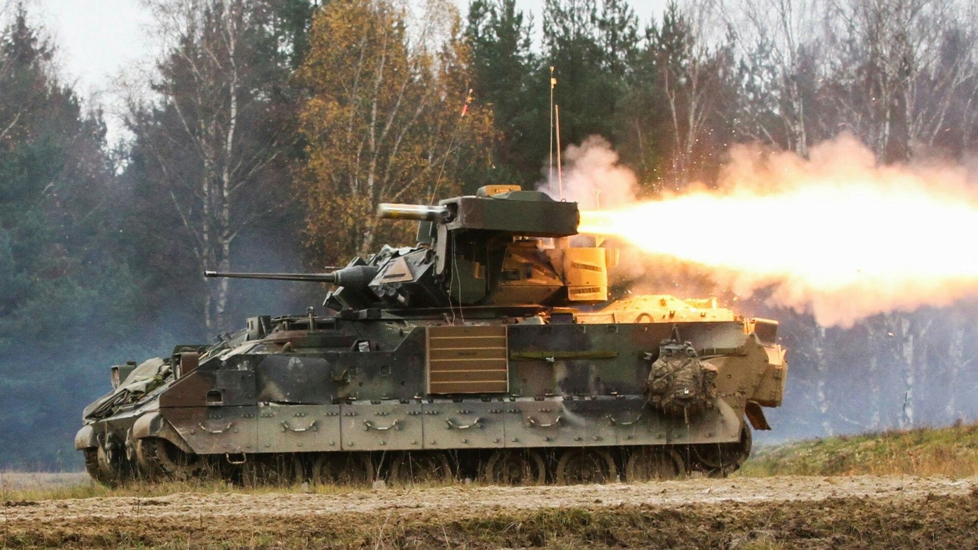 Bradley Fighting Vehicle V12 Mousepad Deskmat