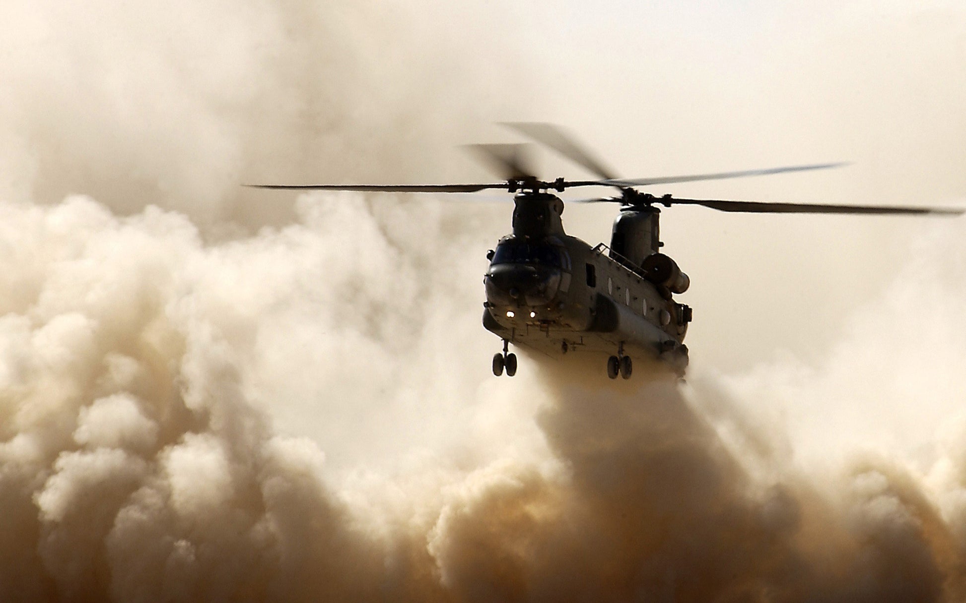 Chinook Helicopter V2 Mousepad Deskmat