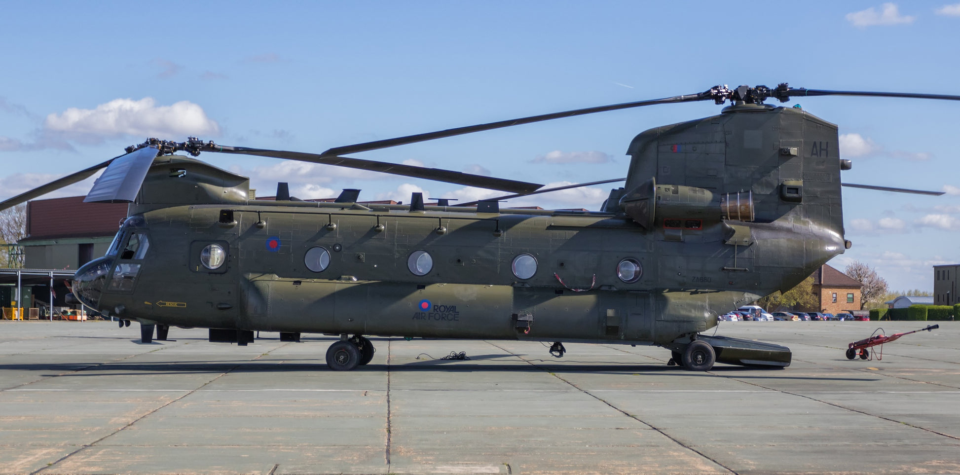 Chinook Helicopter V9 Mousepad Deskmat