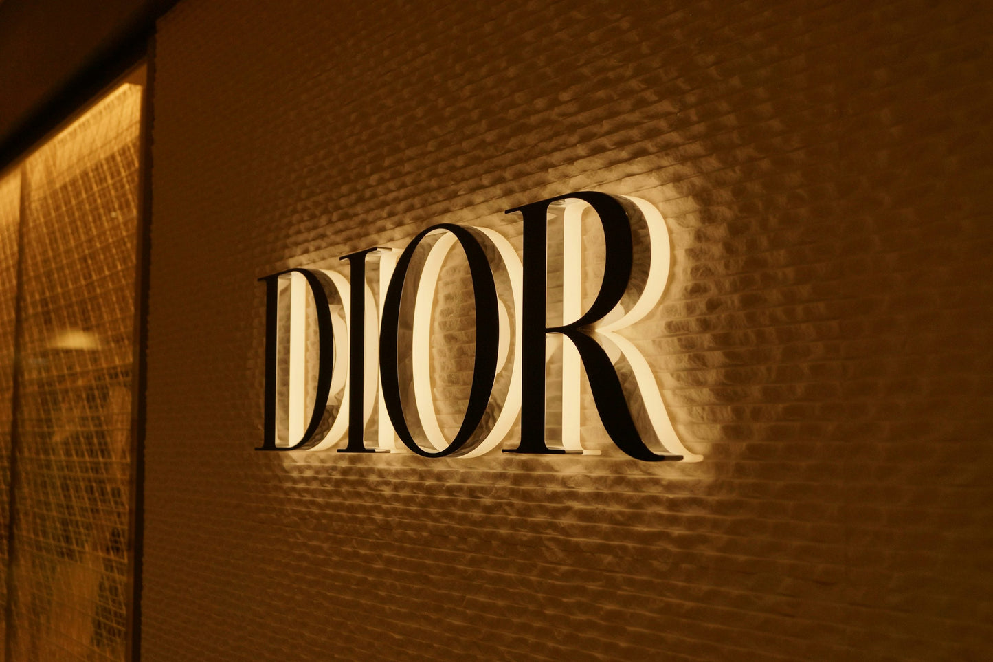 Dior V9 Mousepad