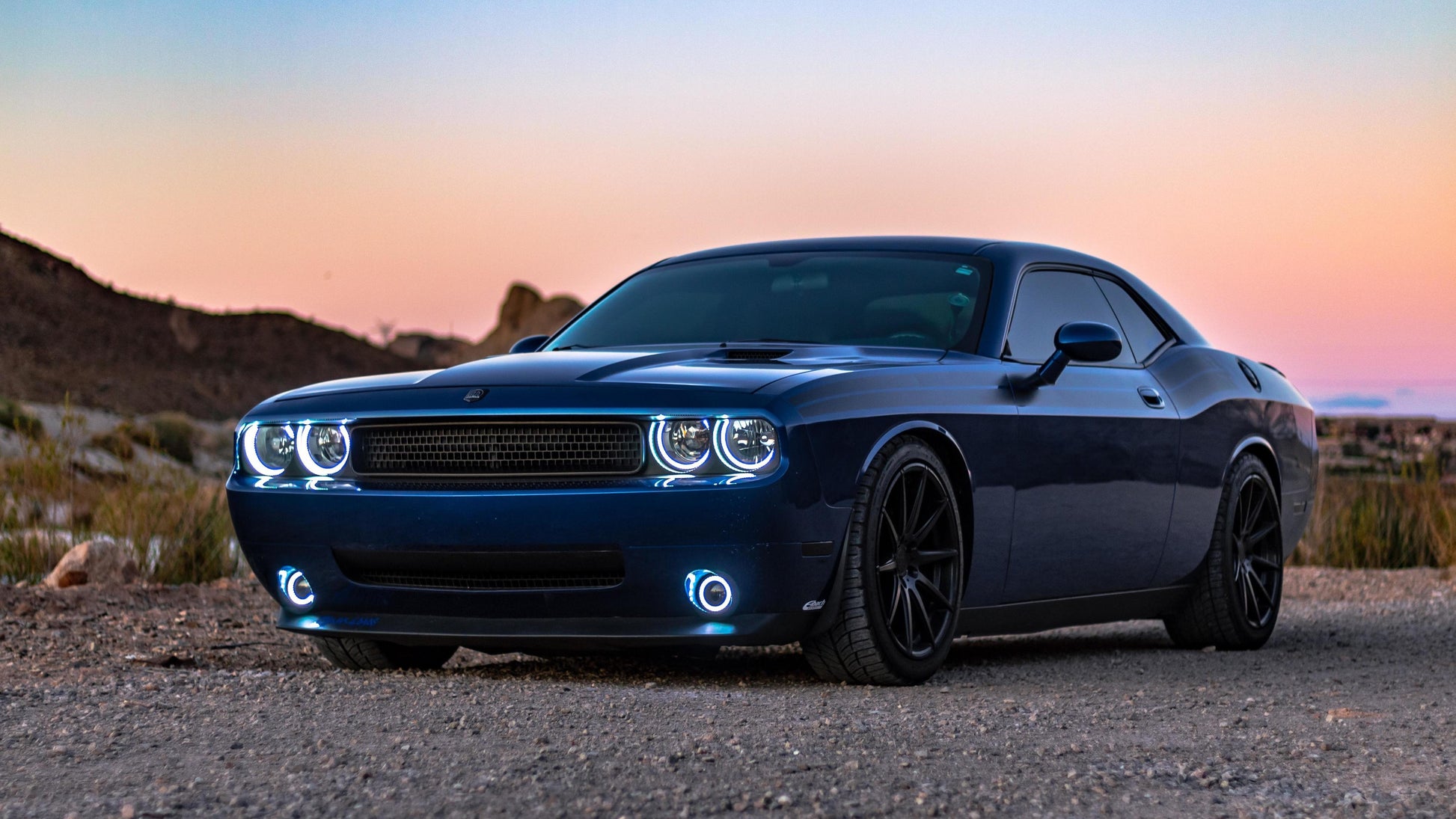 Dodge Challenger V2 Mousepad
