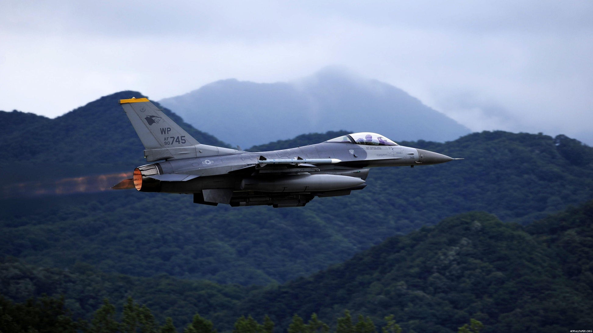F-16 Fighting Falcon V2 Mousepad Deskmat