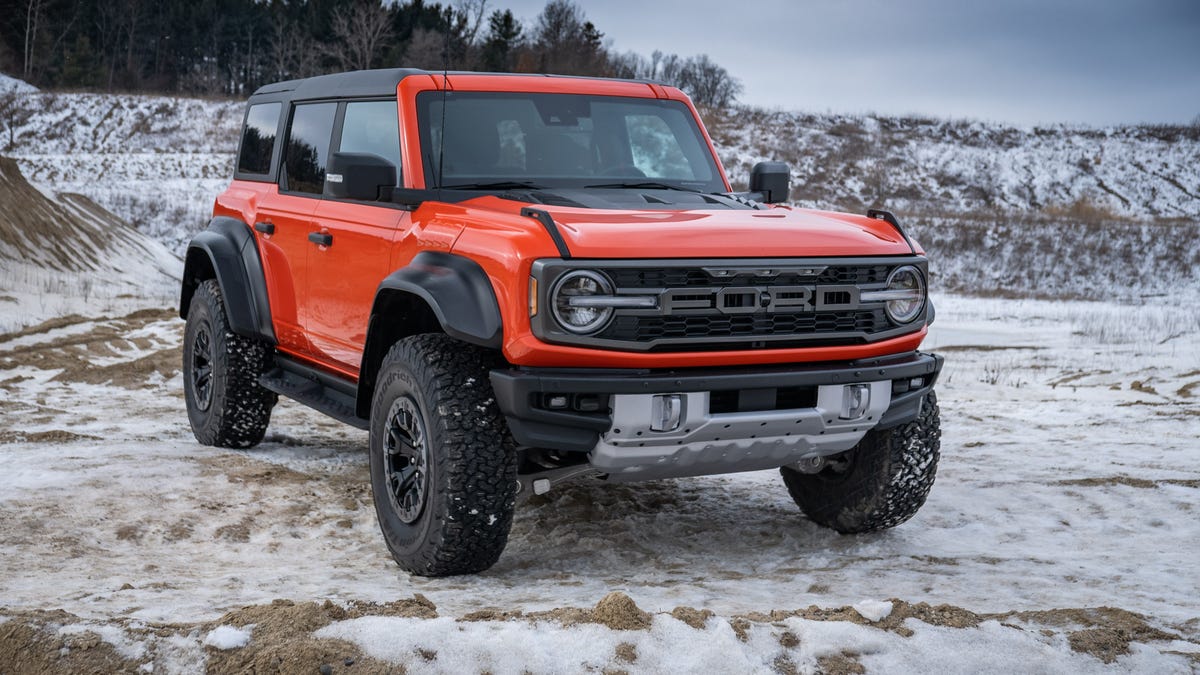 Ford Bronco V9 Mousepad