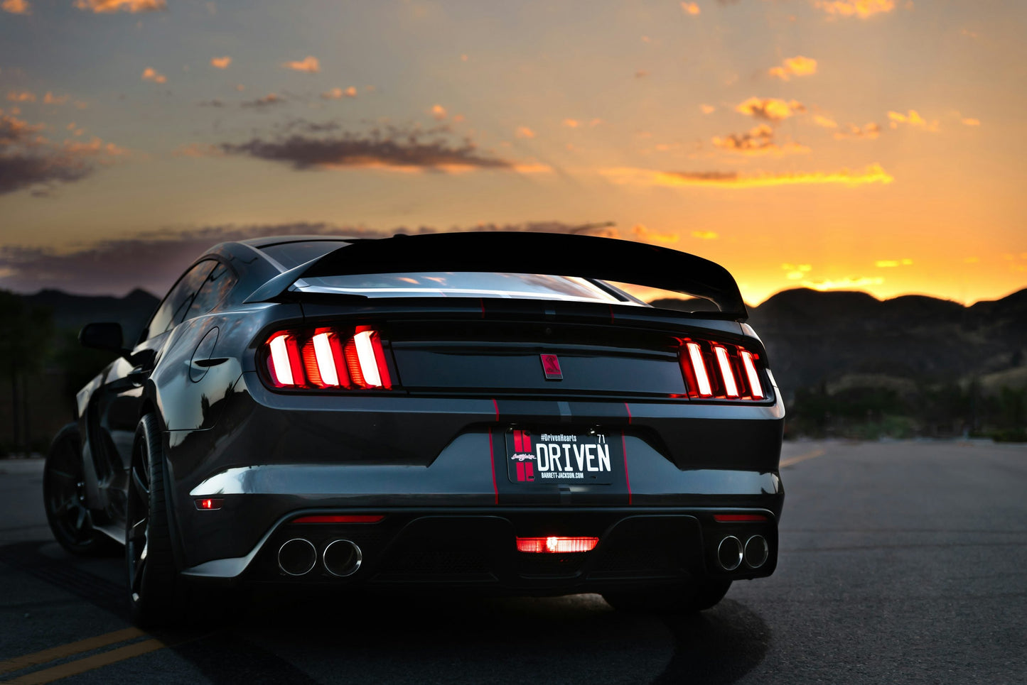 Ford Mustang GT V4 Mousepad