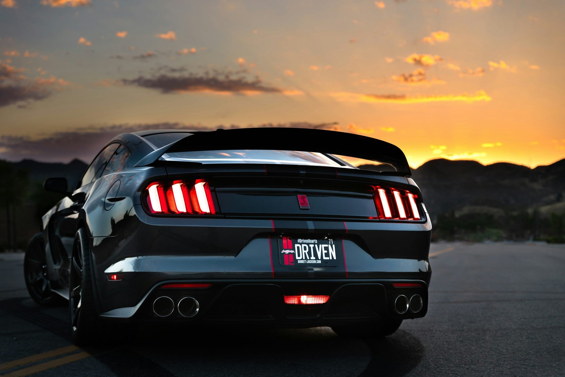 Ford Mustang GT V4 Mousepad