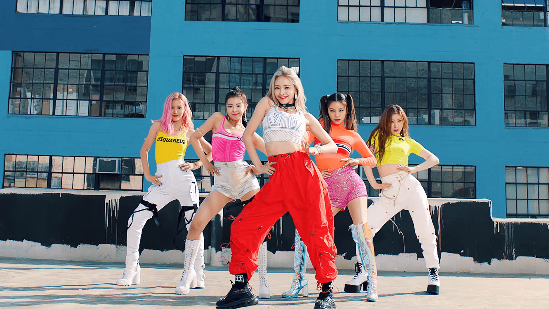 ITZY V11 Mousepad