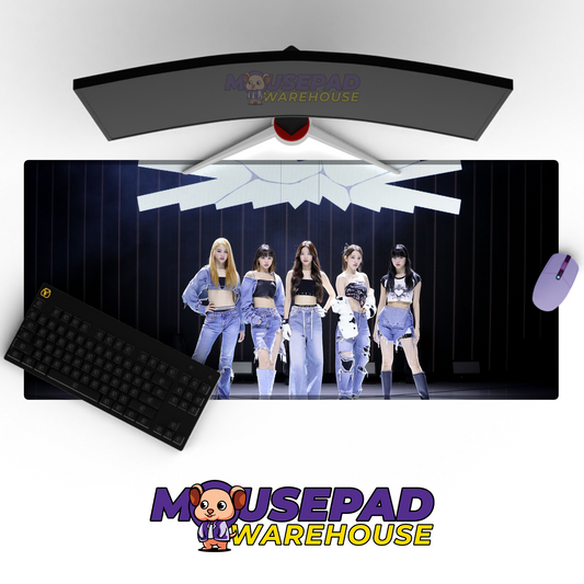 LE SSERAFIM V24 Mousepad Mockup