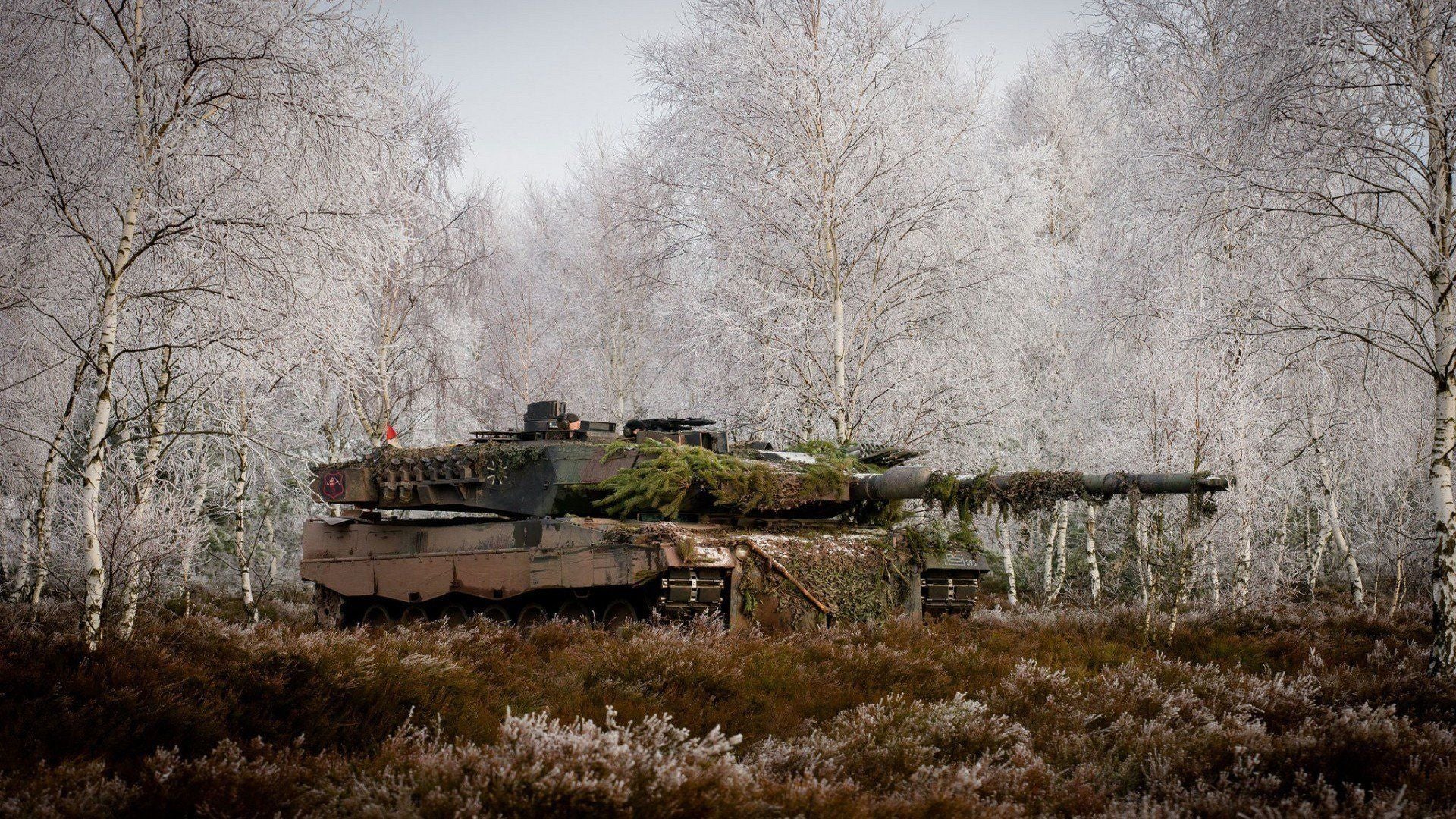 Leopard 2 Tank V3 Mousepad Deskmat