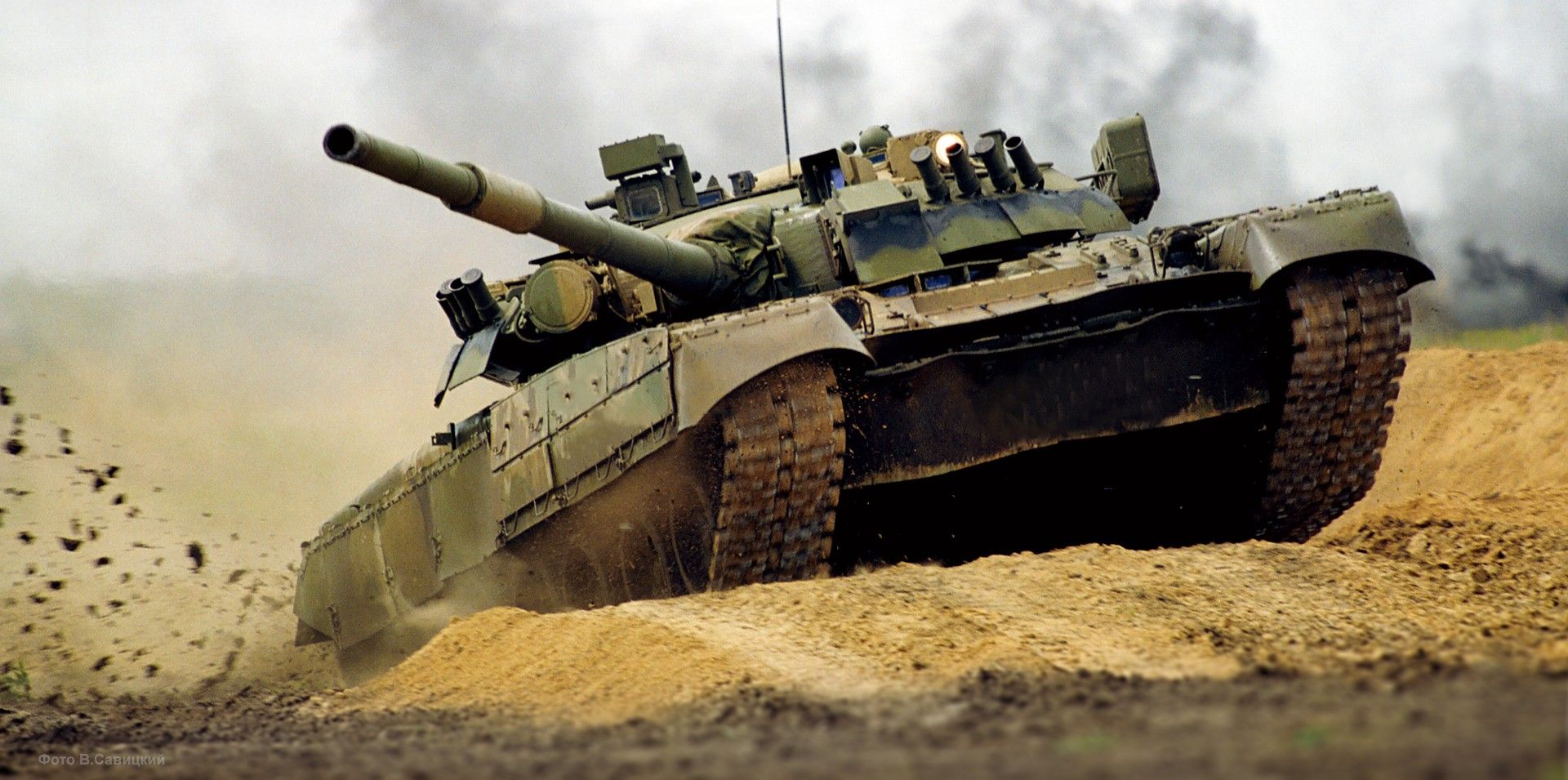 M113 APC V10 Mousepad Deskmat