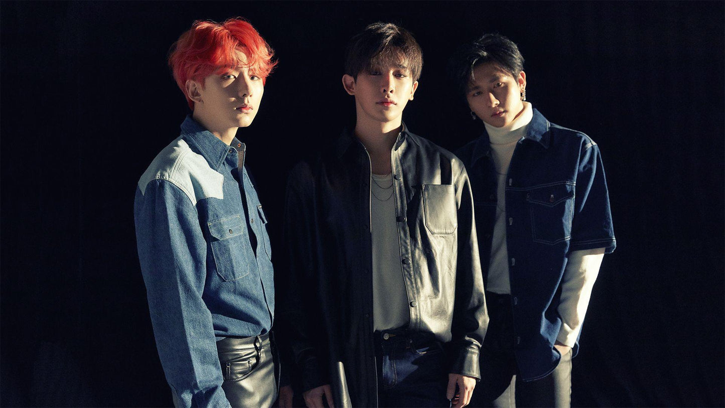 MONSTA X V23 Mousepad