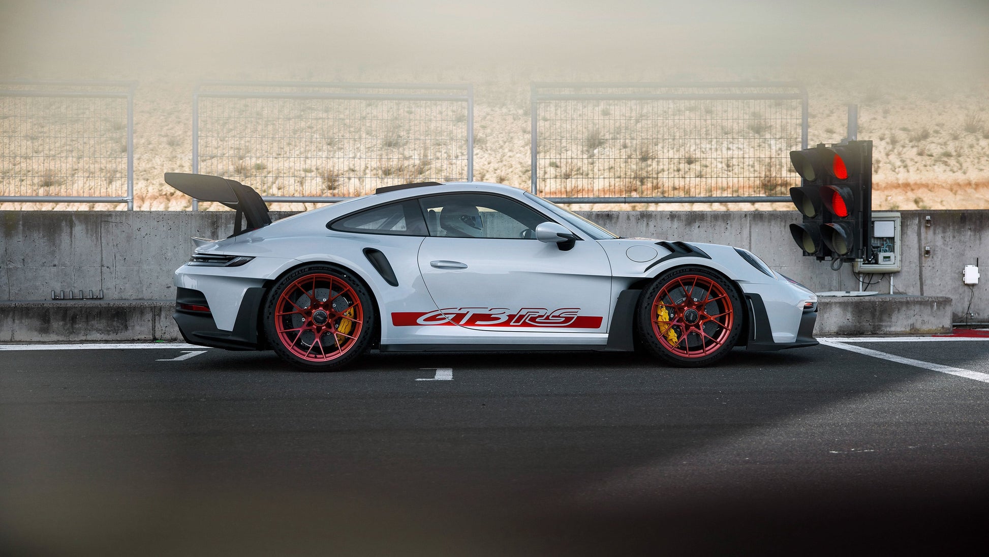 Porsche 911 GT3 RS V38 Mousepad