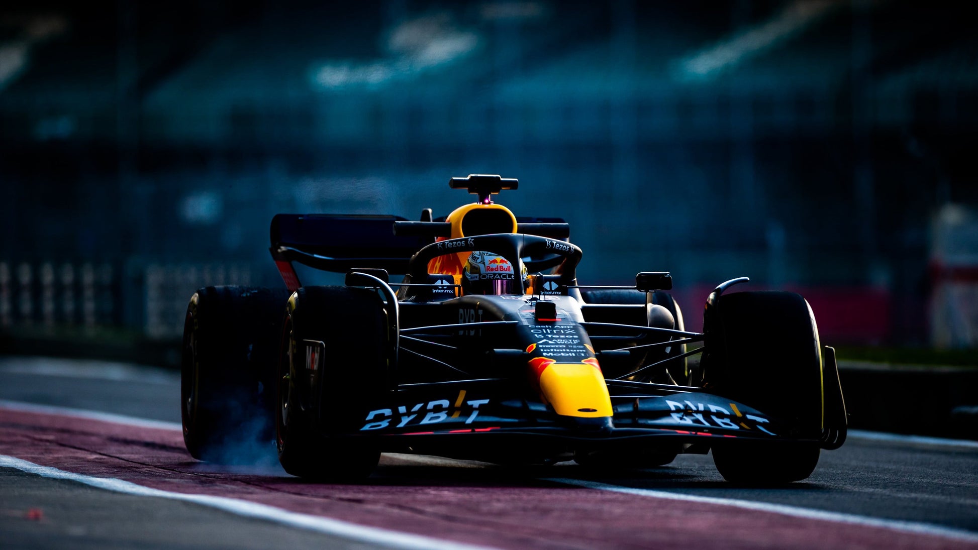 Red Bull Racing F1 V37