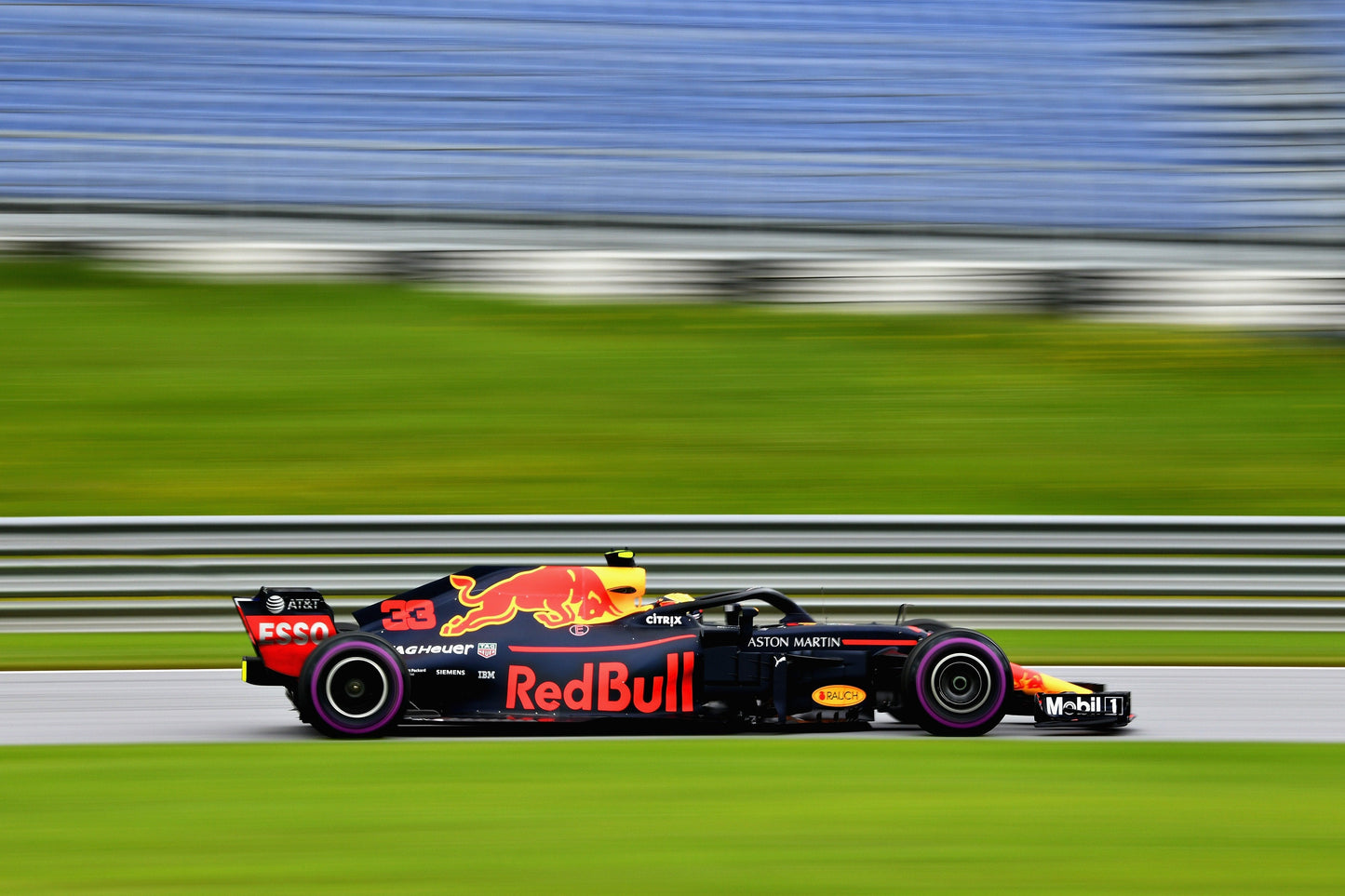 Red Bull Racing F1 V9