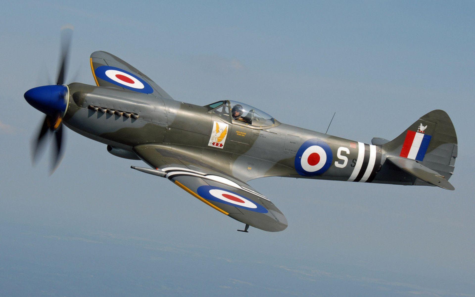Spitfire WWII V16 Mousepad Deskmat