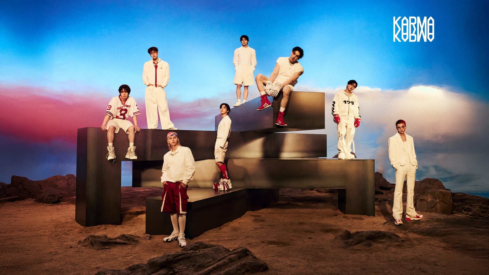 Stray Kids V13 Mousepad